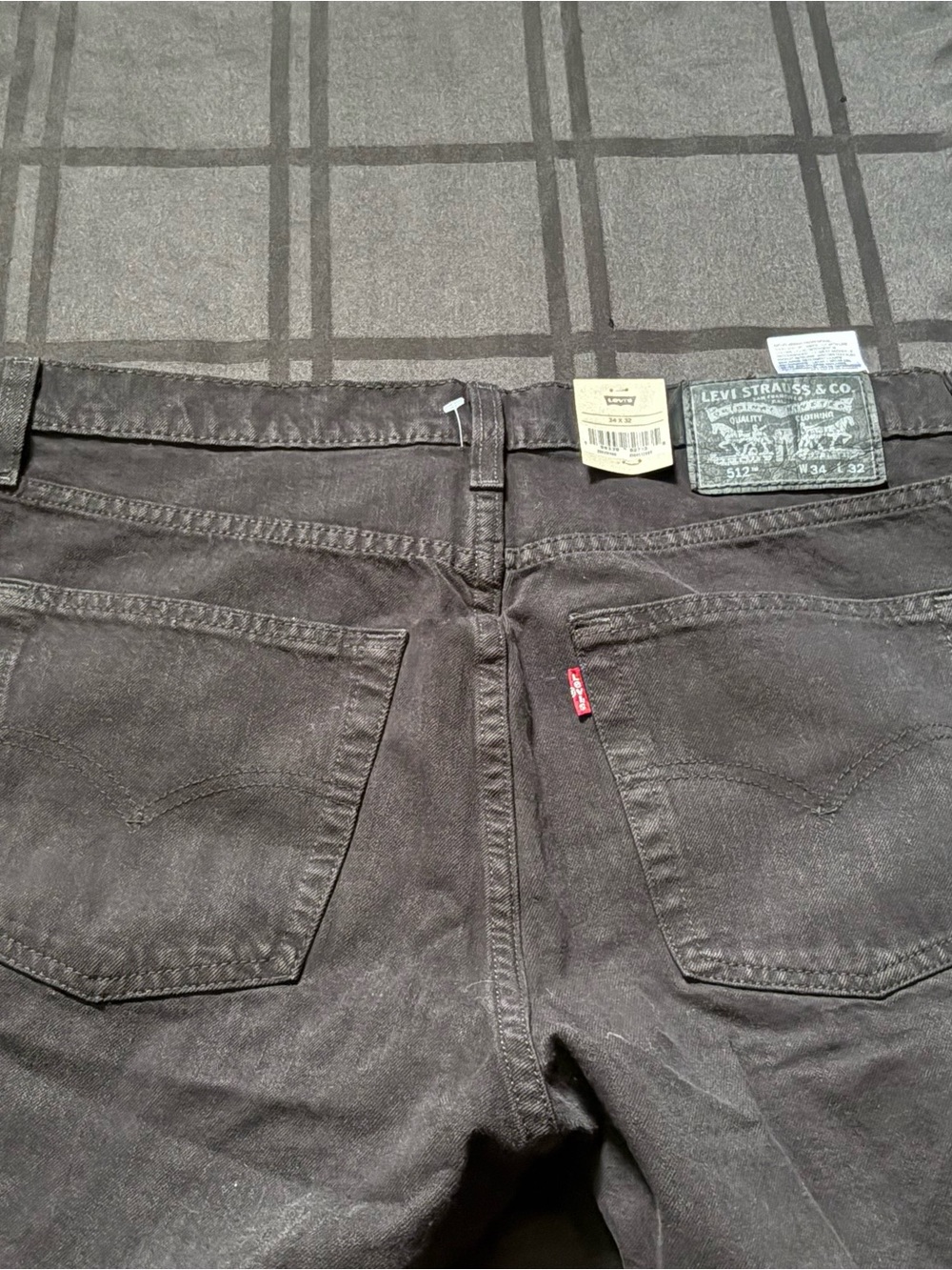 “NWT” Levi's 512 Jeans Mens 34x32 Black Denim Slim Taper Stretch Ripped